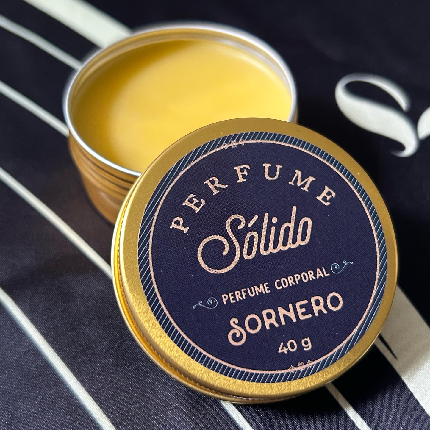Colonia sólida Hombre